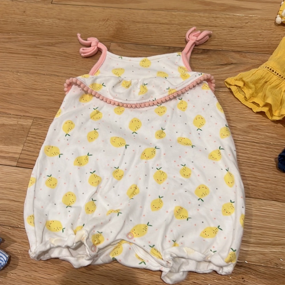9-12 month baby girl summer bundle - Picture 3 of 4